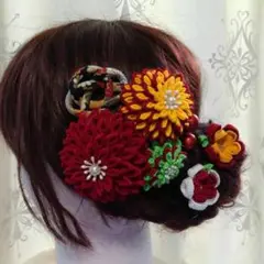 華やかカラーの髪飾り＊つまみ細工　髪飾り