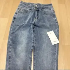新品　DAY CLOSET デニム　gパン XL ぐらい　長ズボン　Lにも