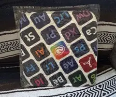 【新品・未使用】Adobe クッション