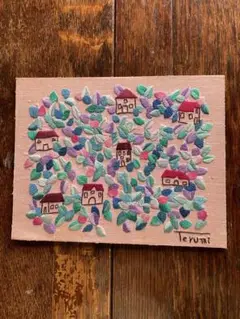 手作り刺繍アート 家と葉っぱのデザイン