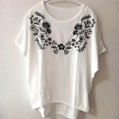 花柄刺繍 ホワイト 半袖 Tシャツ ラグラン ゆったり Msize