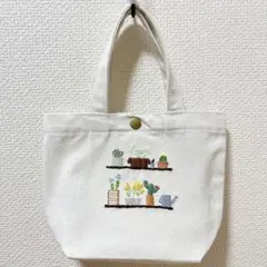 刺繍ハンドバッグ　ハンドメイド　トートバッグ　サボテン