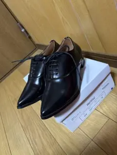 menue ポインテッドトゥオックスフォードシューズ ブラック