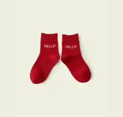 靴下屋　赤色 HELLO 刺繍 キッズ靴下