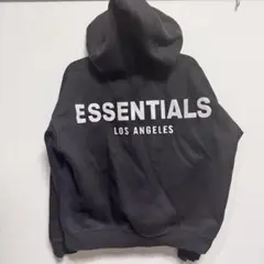 【一点者】ESSENTIALS ブラック パーカー LOS ANGELES
