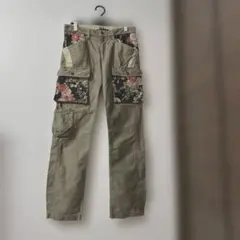 [美品]泥棒日記　カーゴパンツ　カーキ　和柄　サイズ32