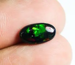 #B45 ブラックオパール 10×5mm 1ct