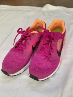 【ナイキスニーカー】NIKE ピンク ジム用 ランニング ジョギング