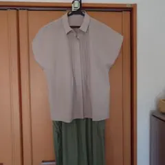 半袖カットソー