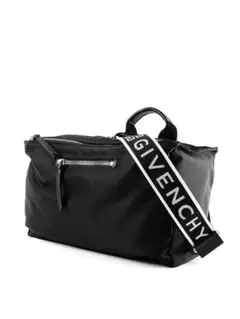 GIVENCHYショルダーバッグ
