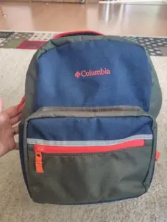 Columbia リュック ネイビー オリーブグリーン