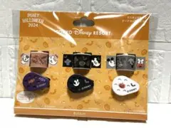Item thumbnail for item 76ec40df-b546-48e2-883f-8b2fe3cff1b9