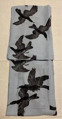 ★希少品★岡重セオアルファ.生成り系地に八咫烏と縞★片身替わり大人の浴衣 Amazon.co.jp: 品岡重.セオアルファ.生成り系地に八咫烏と縞片身