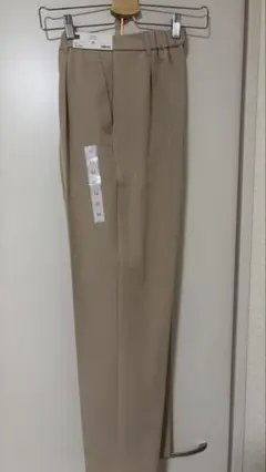 GU ストレッチテーパードパンツ M ベージュ