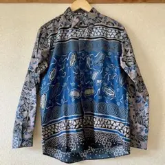 バティック柄長袖シャツ