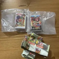 クレヨンしんちゃん　ビデオテープミニチュアチャームコレクション　ガチャ