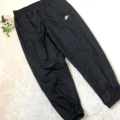 NIKE ナイキ　ナイロンパンツ　シャカシャカ　薄手　スポーツ　XL