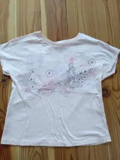 ユニクロ　ラプンツェルTシャツ 120