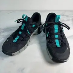未使用に近い NIKE フリー メトコン 5 FREE METCON 5