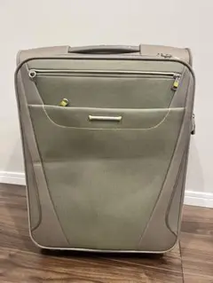 サムソナイト55cm 機内持込ソフトケース42L拡張可能
