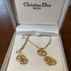 Item thumbnail for item 8d2add8f-9f0d-4aba-80b3-8d73c6c272f1