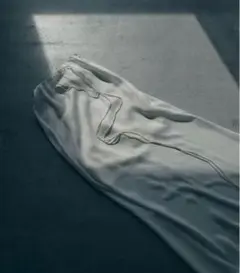 美品【Lu.】I-Line Skirt / White