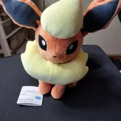 ブースター ぬいぐるみ