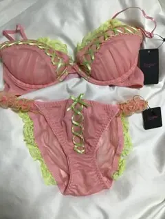 Item thumbnail for item 41fd187b-c331-4e5c-b760-2121b49afba8