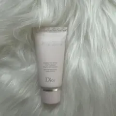 Item thumbnail for item 6a05c611-72f4-48c3-b3e6-75be6869ddcd