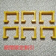 Item thumbnail for item fe983636-5cfa-4257-bbb3-80c5513b1e5f