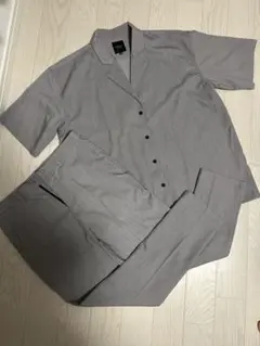 メンズ　グレー　サマーセットアップ