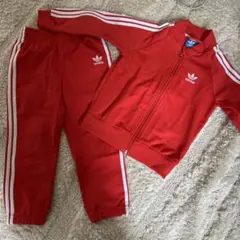 adidas レッド ジャージ　ズボンのみ　110cm
