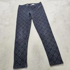 Item thumbnail for item 9787f55a-17b8-4327-b6df-98b12a0ba1fa