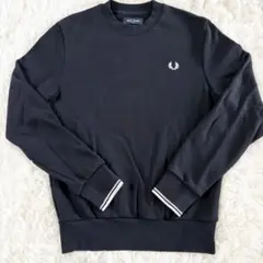 【美品】FRED PERRY フレッドペリー スウェット トレーナー ブラック