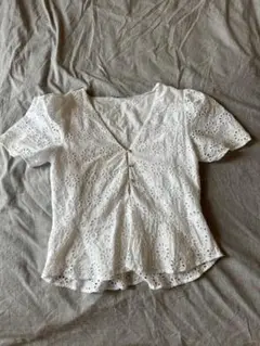 ZARA ブリティッシュ刺繍トップス ホワイト Sサイズ