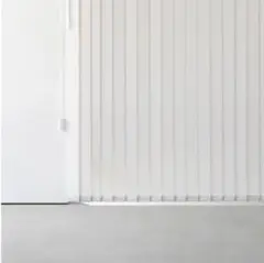 パールグレー バーチカルブラインド