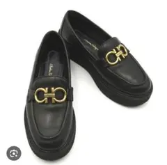 【定価14.3万】新品 フェラガモ 5 厚底 ローファー チャンキー ラグソール 定価14.3万】新品 フェラガモ 5 厚底 ローファー チャンキー
