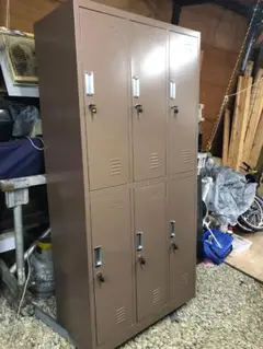 ☆彡スチールロッカー！６人用！超美品！収納・事務所・店舗用品・更衣室・