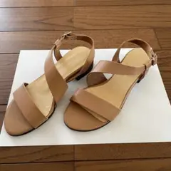 neue diffusion ベージュ サンダル