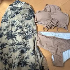 水着　ビキニ　シースルースカート