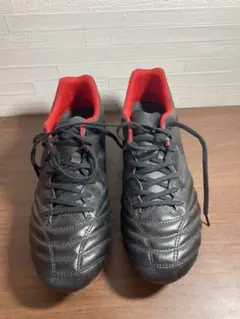 ミズノサッカーシューズ ブラック