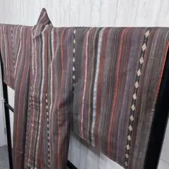 作家もの 塩沢紬 伝統工芸品 縦縞模様の紬の小紋 着物