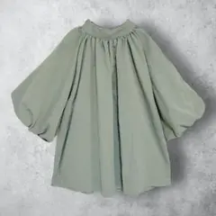 【ボリュームスリーブ　ギャザーブラウス】　綺麗め　ゆったり　上品　洗える　無地