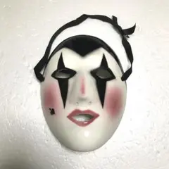 Item thumbnail for item b44afb4f-b7a3-426e-803a-1fd59c76b628