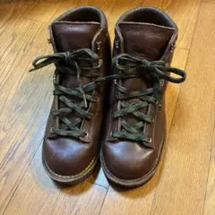 Item thumbnail for item b41295f1-df26-4037-87aa-b7aaa2a5a25a