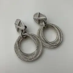 Item thumbnail for item 413efb07-c3f7-48fc-b90e-fc37d905dcc9