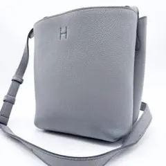 激レア美品✨ ヒロフ HIROFU ショルダーバッグ ポルタ　シボ革 グレー