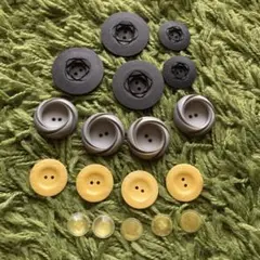 昭和レトロ　ボタン