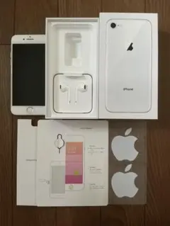 iPhone8 64GB バッテリー容量82%