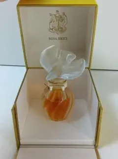 ラリック×ニナリッチ 香水瓶 Coeur Joie ハート型 アンティーク Nina Ricci Coeur Joie Parfum .5OZ 15ml Lalique Heart Perfume